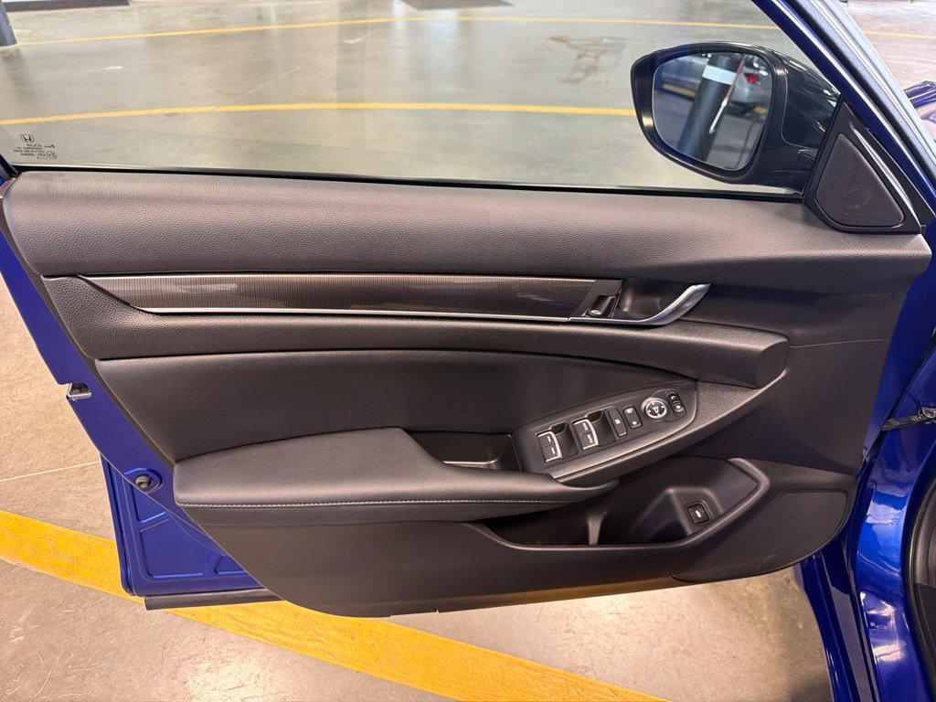 Certified 2022 Honda Accord Sport image 24