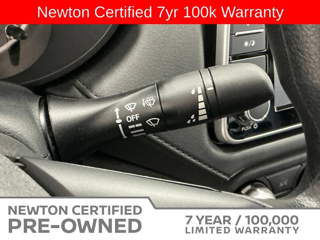 Used 2025 Nissan Versa S w/ Trunk Package FWD image 29