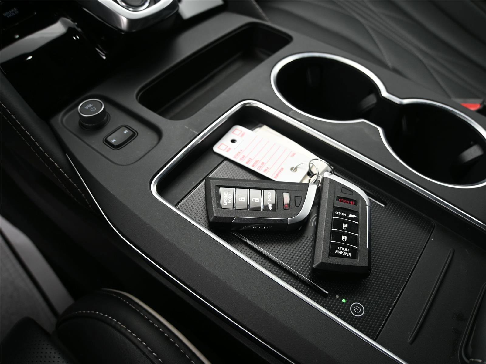 Certified 2026 Acura MDX SH-AWD w/ Advance Package image 4