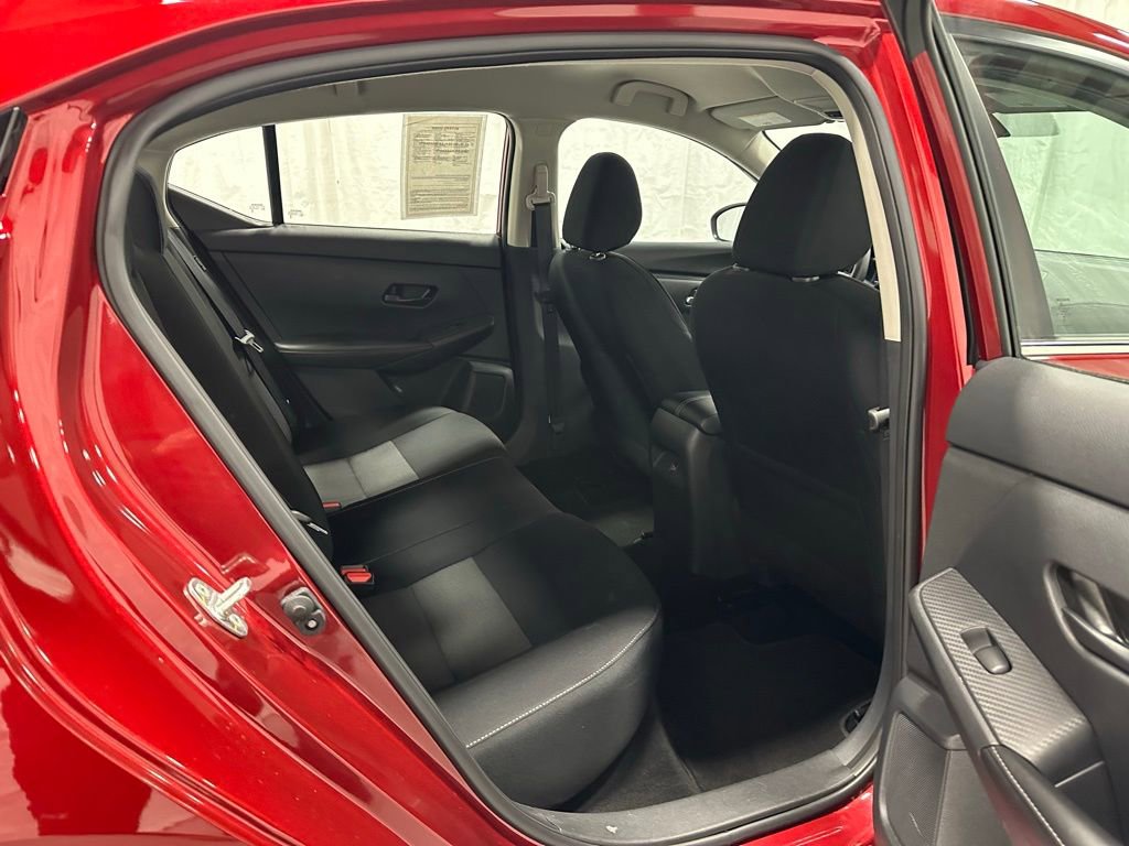 Used 2025 Nissan Sentra SV image 46