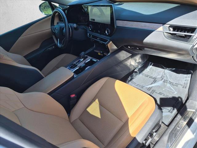 Used 2025 Lexus RX 350 Premium w/ Accessory Package FWD image 22