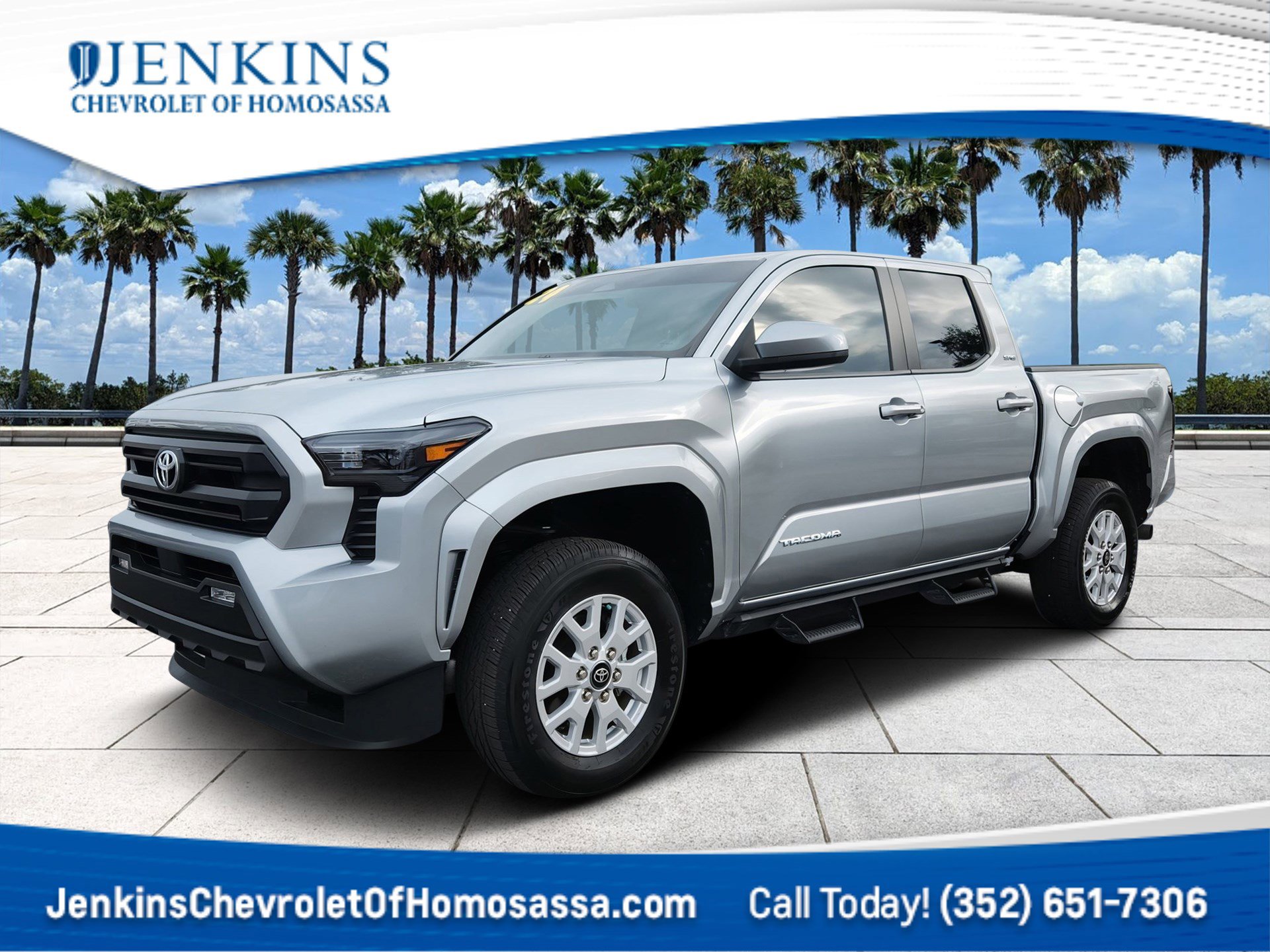 Used 2024 Toyota Tacoma SR5 image 1