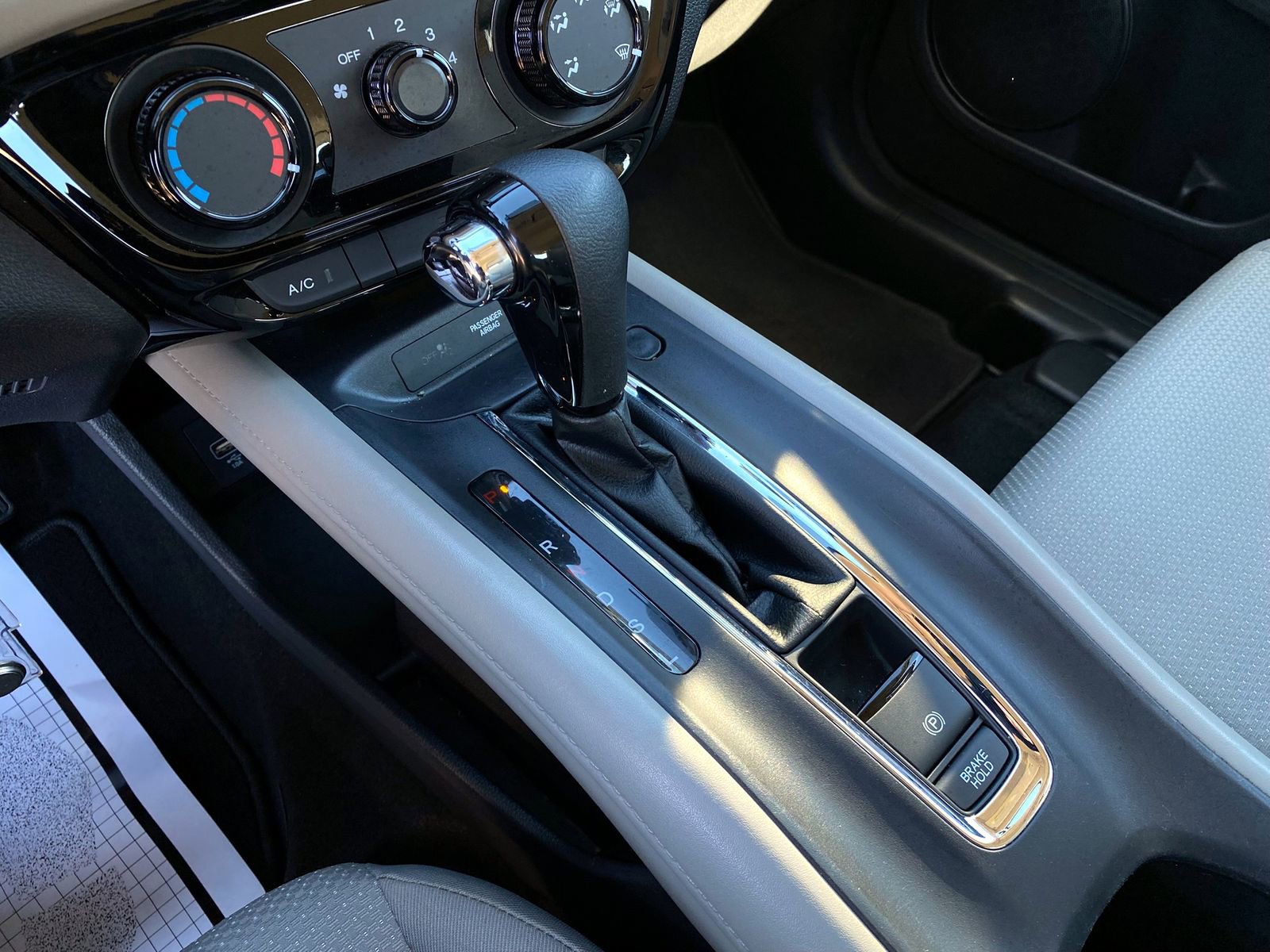 Certified 2021 Honda HR-V LX image 17