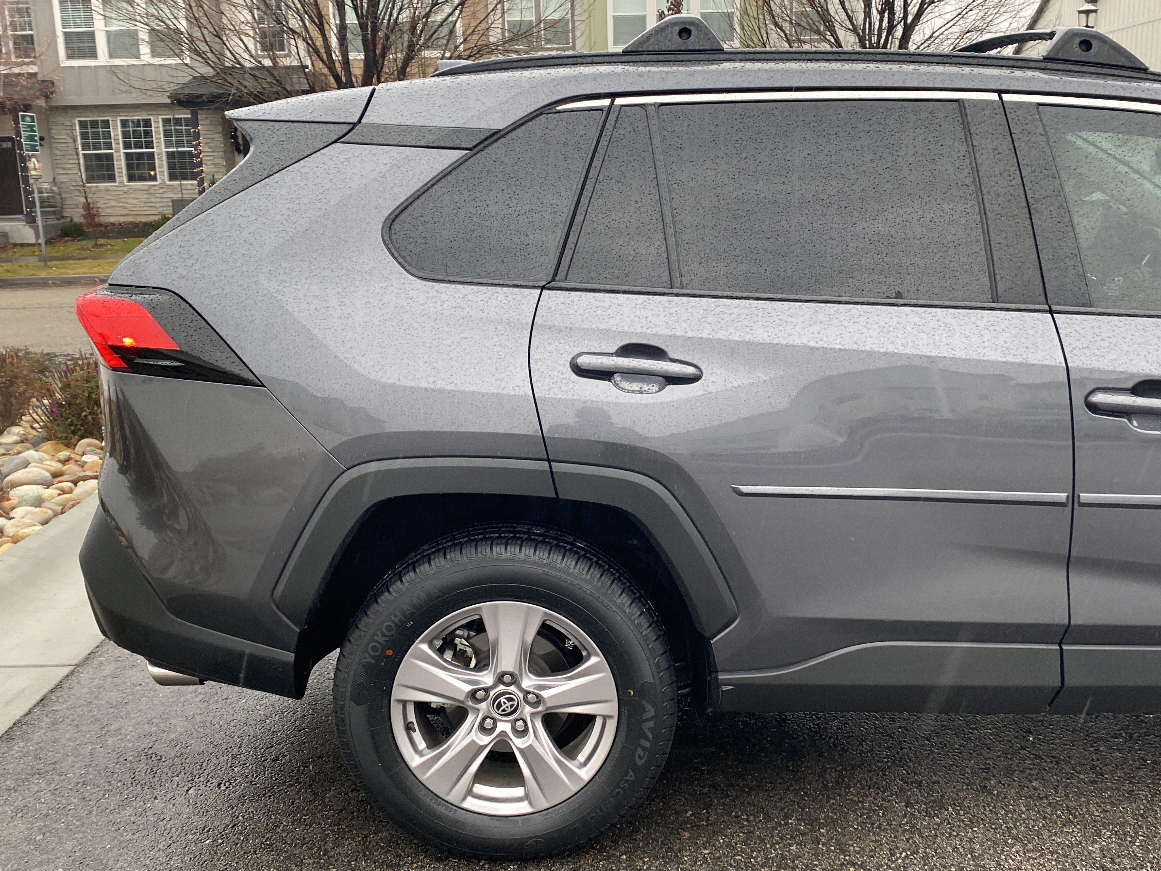 Used 2022 Toyota RAV4 XLE image 6