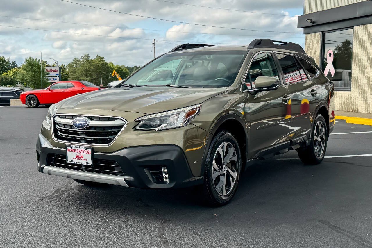 Used 2020 Subaru Outback Limited AWD/4WD image 8