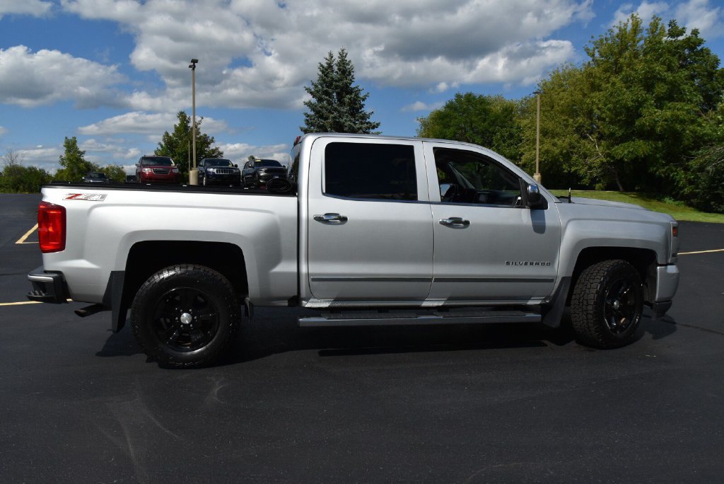 Used 2016 Chevrolet Silverado 1500 LTZ Z71 AWD/4WD image 6
