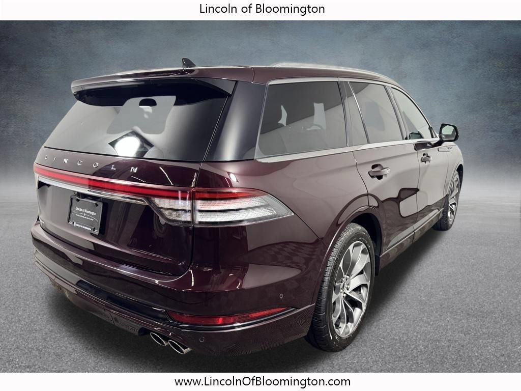 Certified 2023 Lincoln Aviator Grand Touring w/ Equipment Group 301A AWD/4WD image 8