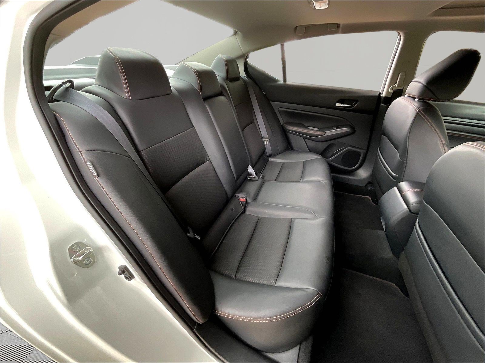 Used 2021 Nissan Altima 2.5 SR w/ SR Premium Package AWD/4WD image 24