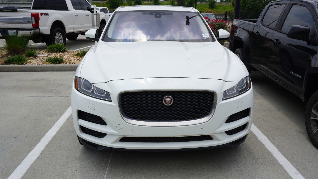 Used 2017 Jaguar F-PACE Premium AWD/4WD image 2