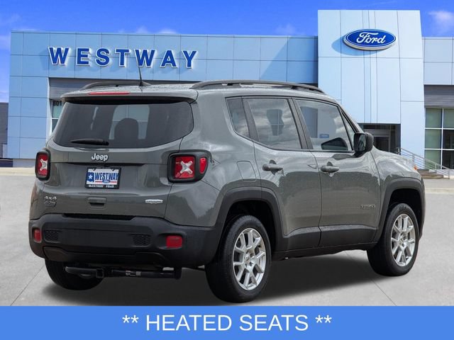 Used 2022 Jeep Renegade Latitude w/ Convenience Group AWD/4WD image 3