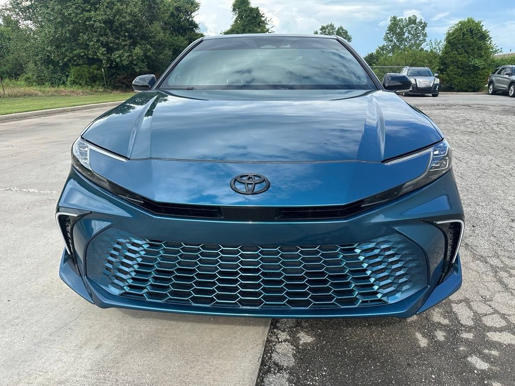 Used 2025 Toyota Camry XSE w/ Premium Package FWD image 2