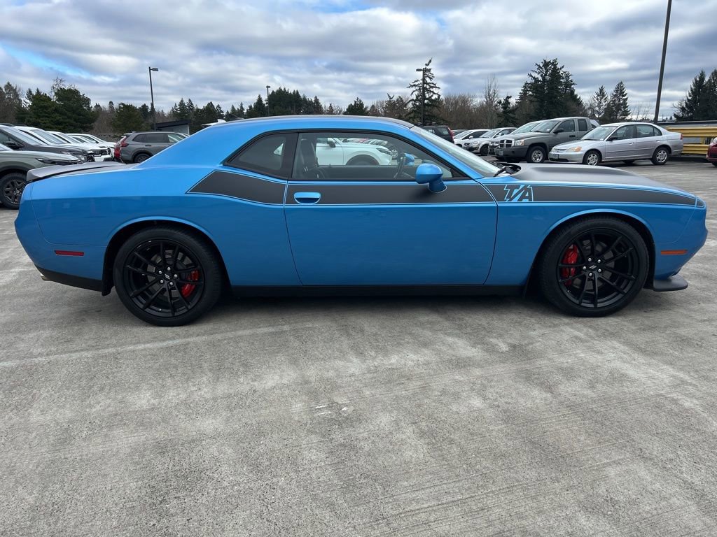 Used 2023 Dodge Challenger R/T w/ T/A Package image 6