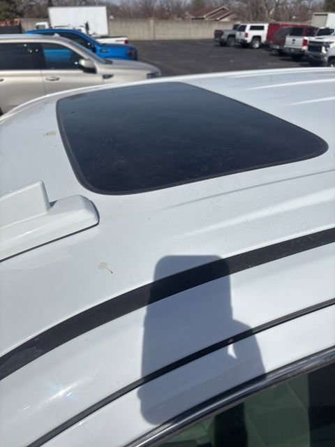 Used 2024 GMC Sierra 1500 SLT w/ SLT Premium Plus Package image 2