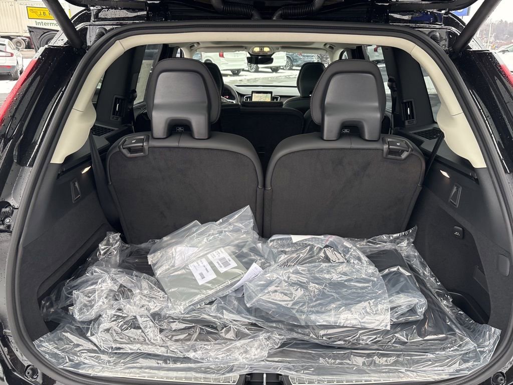 New 2026 Volvo XC90 T8 Ultra w/ Protection Package Premier image 49
