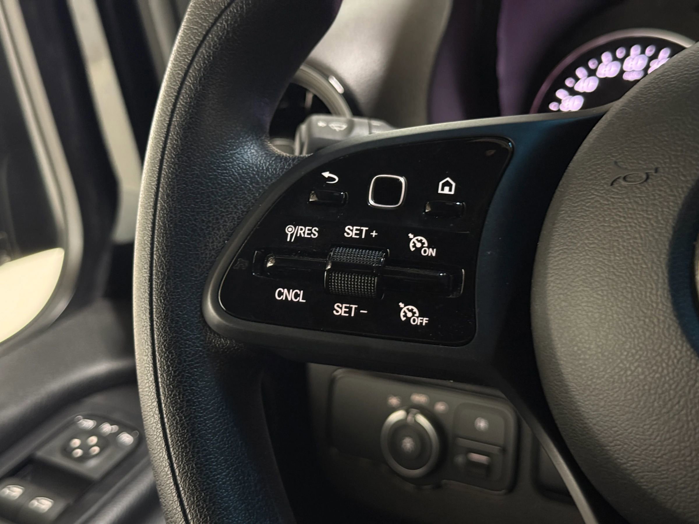 Used 2023 Mercedes-Benz Sprinter 3500 image 89