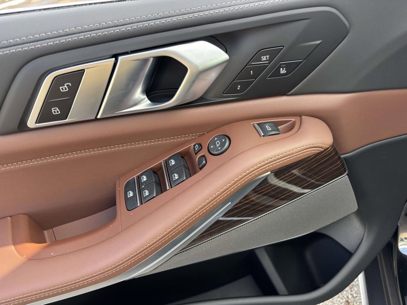 New 2026 BMW X5 xDrive40i w/ Climate Comfort Package image 13