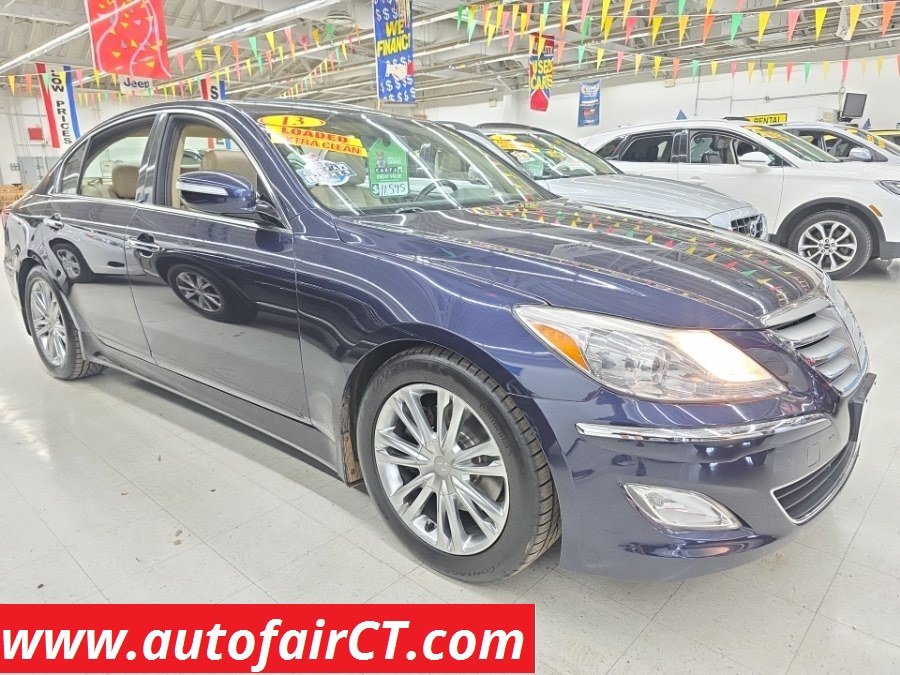 Used 2013 Hyundai Genesis 3.8 w/ Premium Pkg RWD image 1