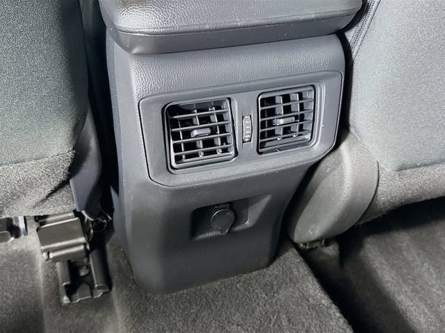 Used 2024 Toyota RAV4 LE AWD/4WD image 25