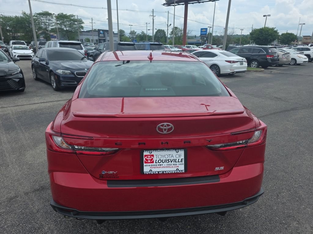 New 2026 Toyota Camry SE FWD image 5