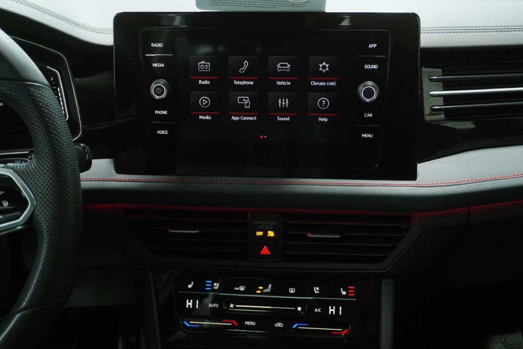Used 2025 Volkswagen Jetta GLI Autobahn FWD image 14