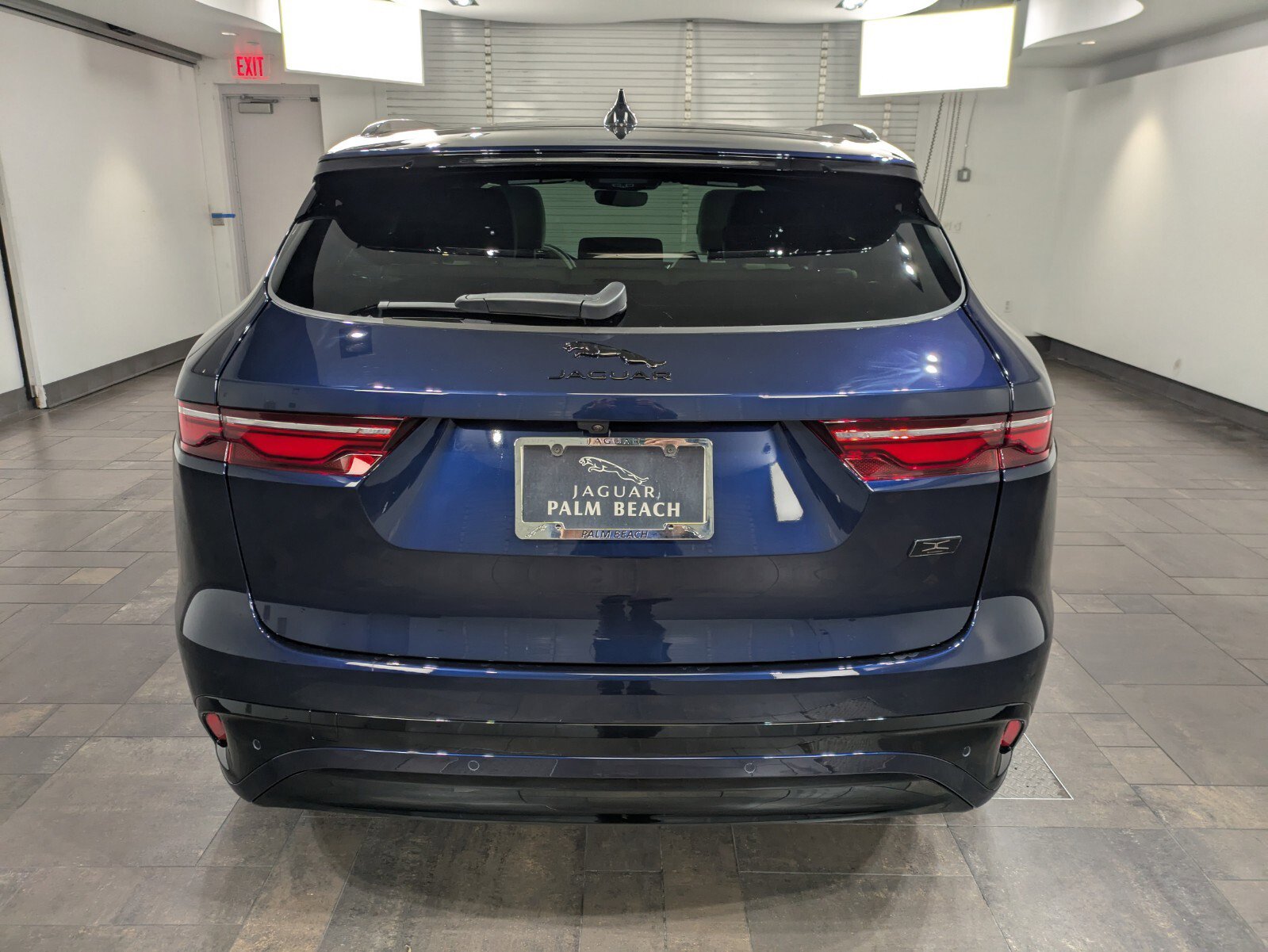 New 2026 Jaguar F-PACE R-Dynamic S image 5