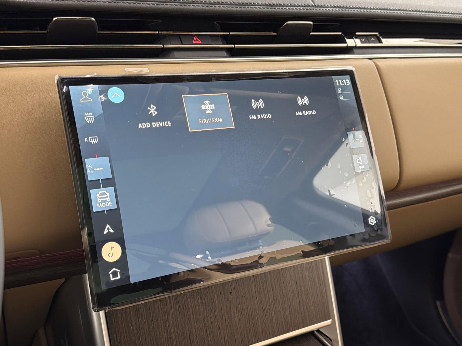 New 2026 Land Rover Range Rover SE image 18