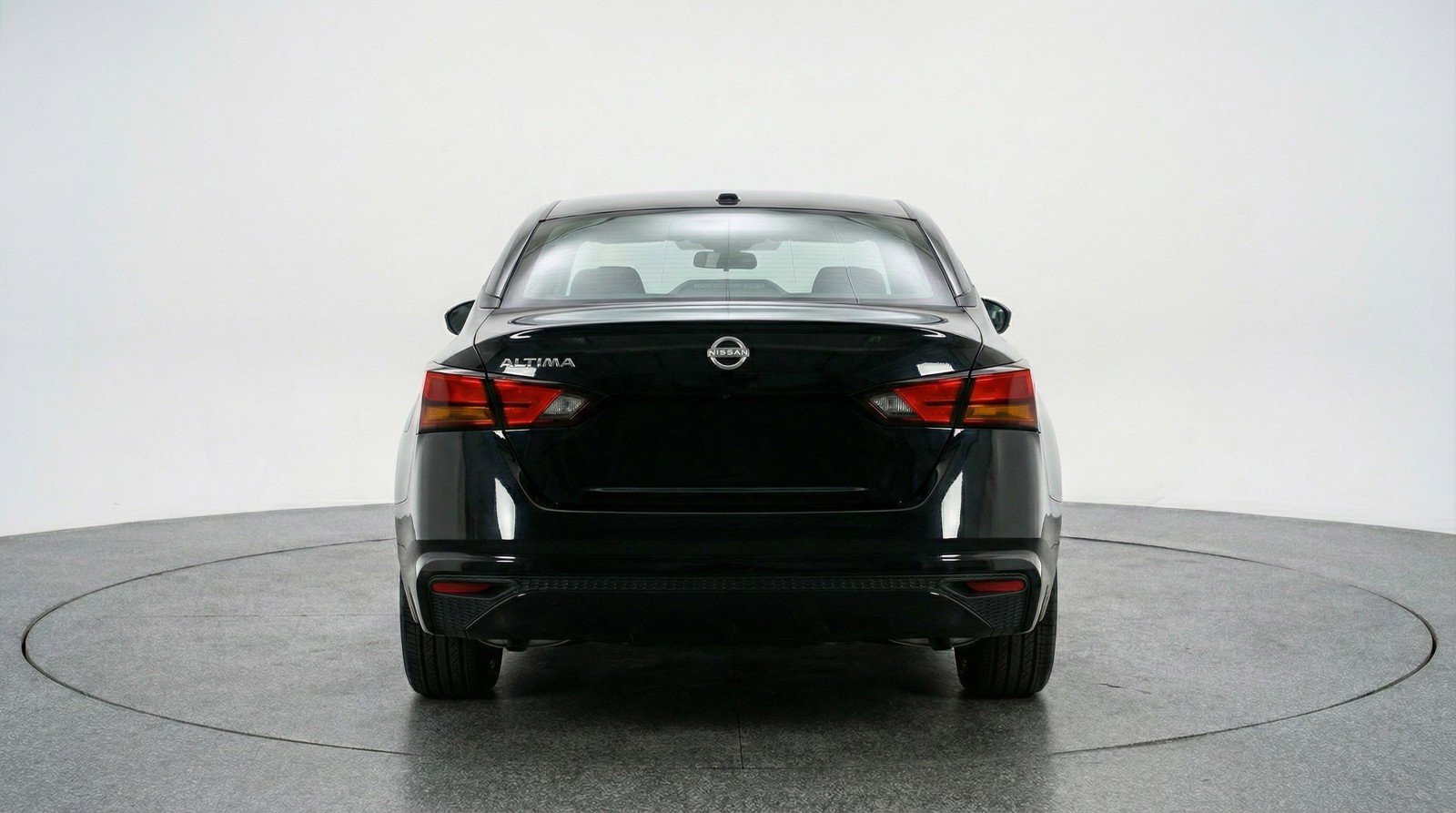 Used 2025 Nissan Altima 2.5 SV FWD image 7