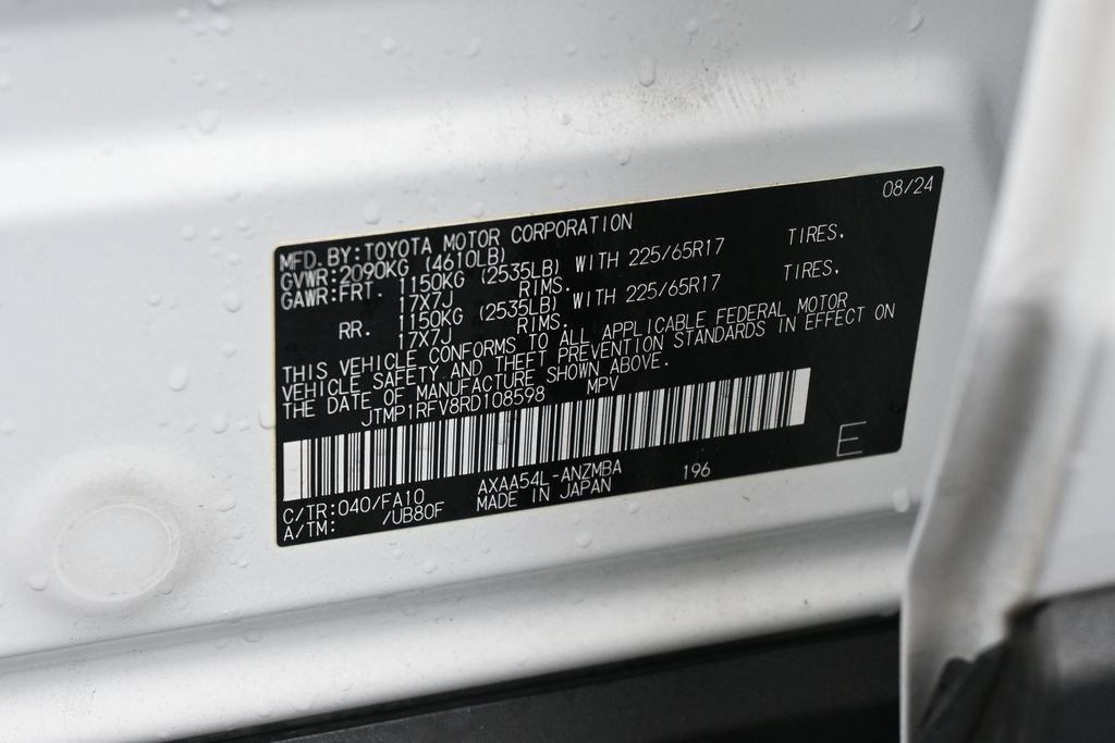 Used 2024 Toyota RAV4 XLE AWD/4WD image 16