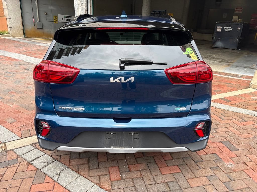 Certified 2022 Kia Niro Touring Special Edition FWD image 4