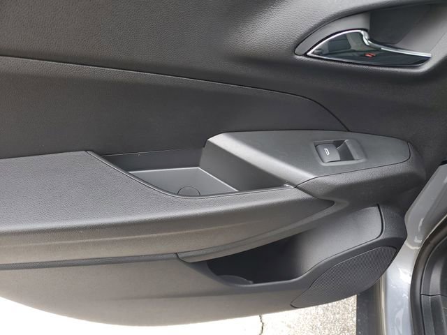 New 2026 Chevrolet Trax ACTIV w/ Sunroof Package image 16