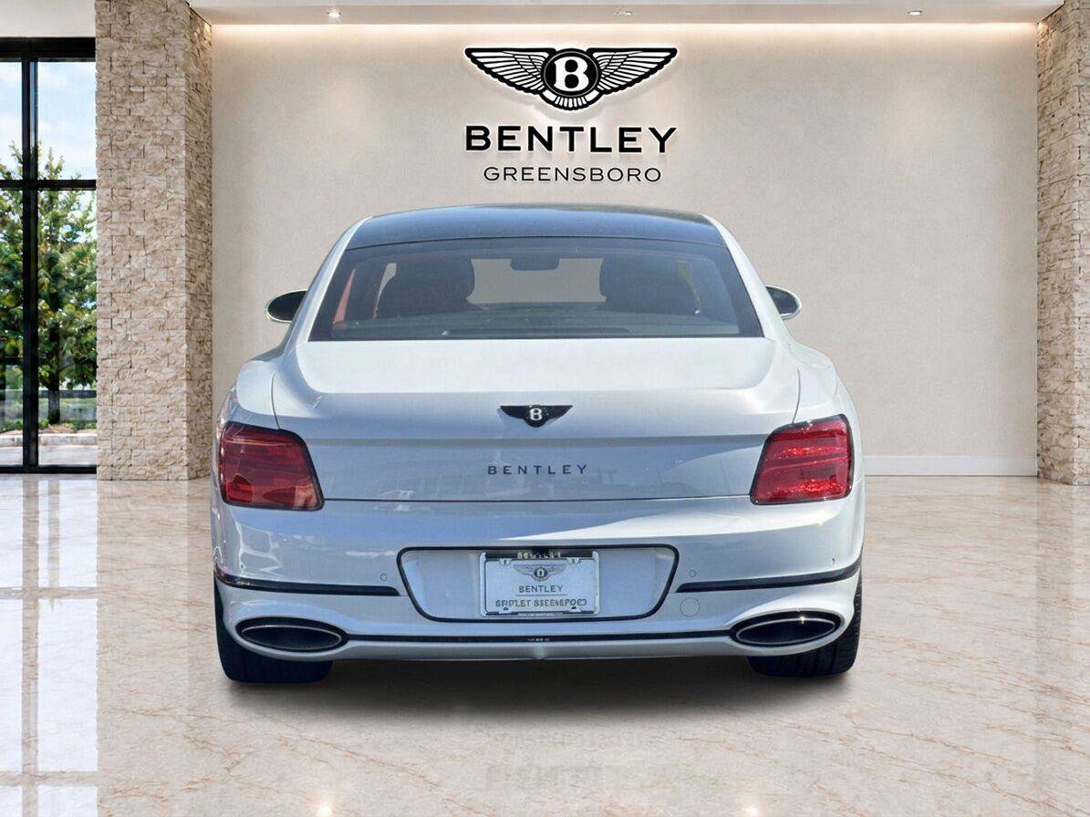 New 2026 Bentley Flying Spur V8 AWD/4WD image 8