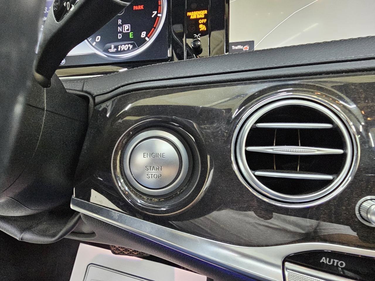 Used 2017 Mercedes-Benz S 550 Sedan image 37