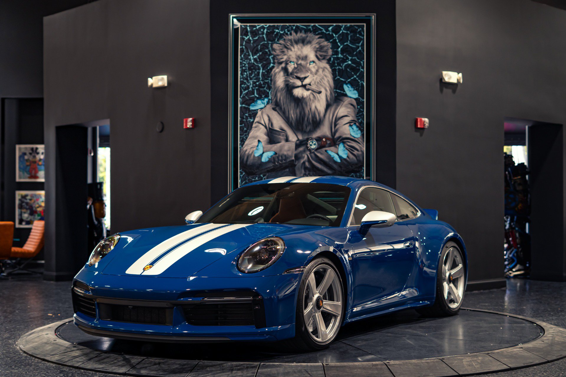 Used 2023 Porsche 911 Sport Classic RWD image 59