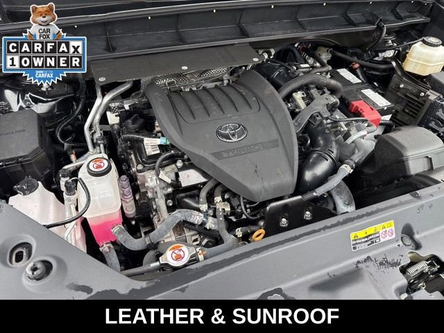 Used 2023 Toyota Highlander XLE image 28