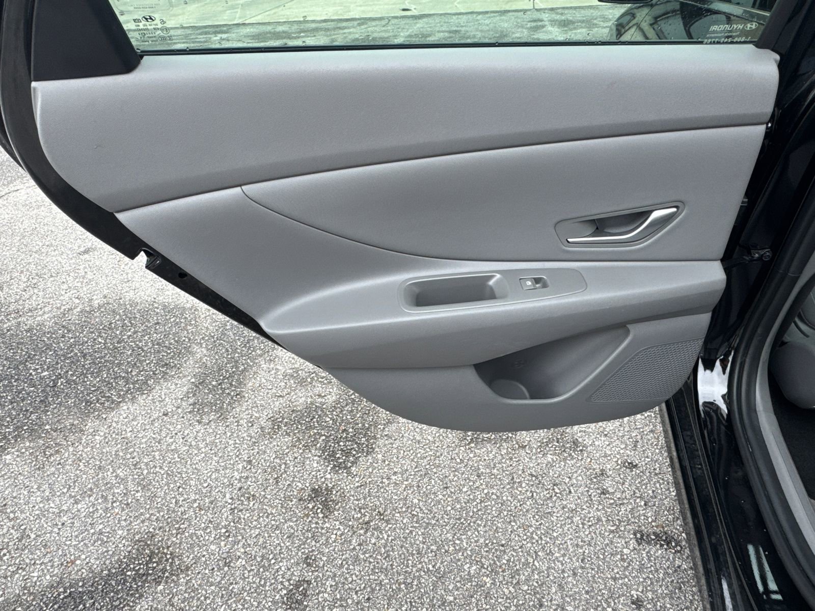 Certified 2025 Hyundai Elantra SEL w/ Cargo Package image 21