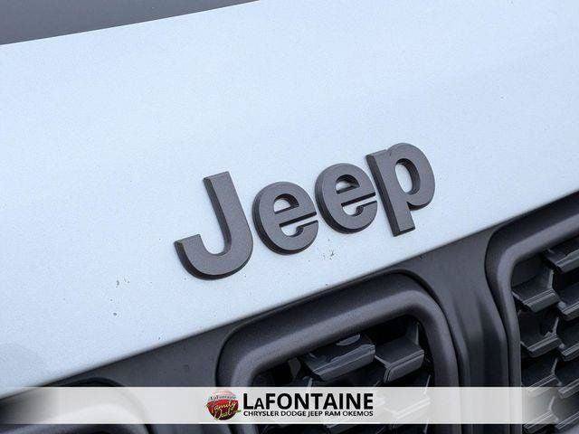 Certified 2025 Jeep Compass Trailhawk AWD/4WD image 9
