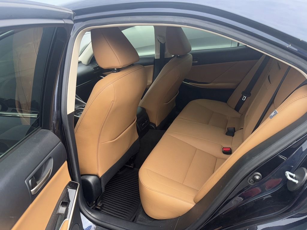 Used 2019 Lexus IS 300 AWD w/ Navigation Package image 3