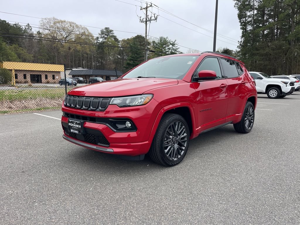 Certified 2022 Jeep Compass Limited AWD/4WD image 1