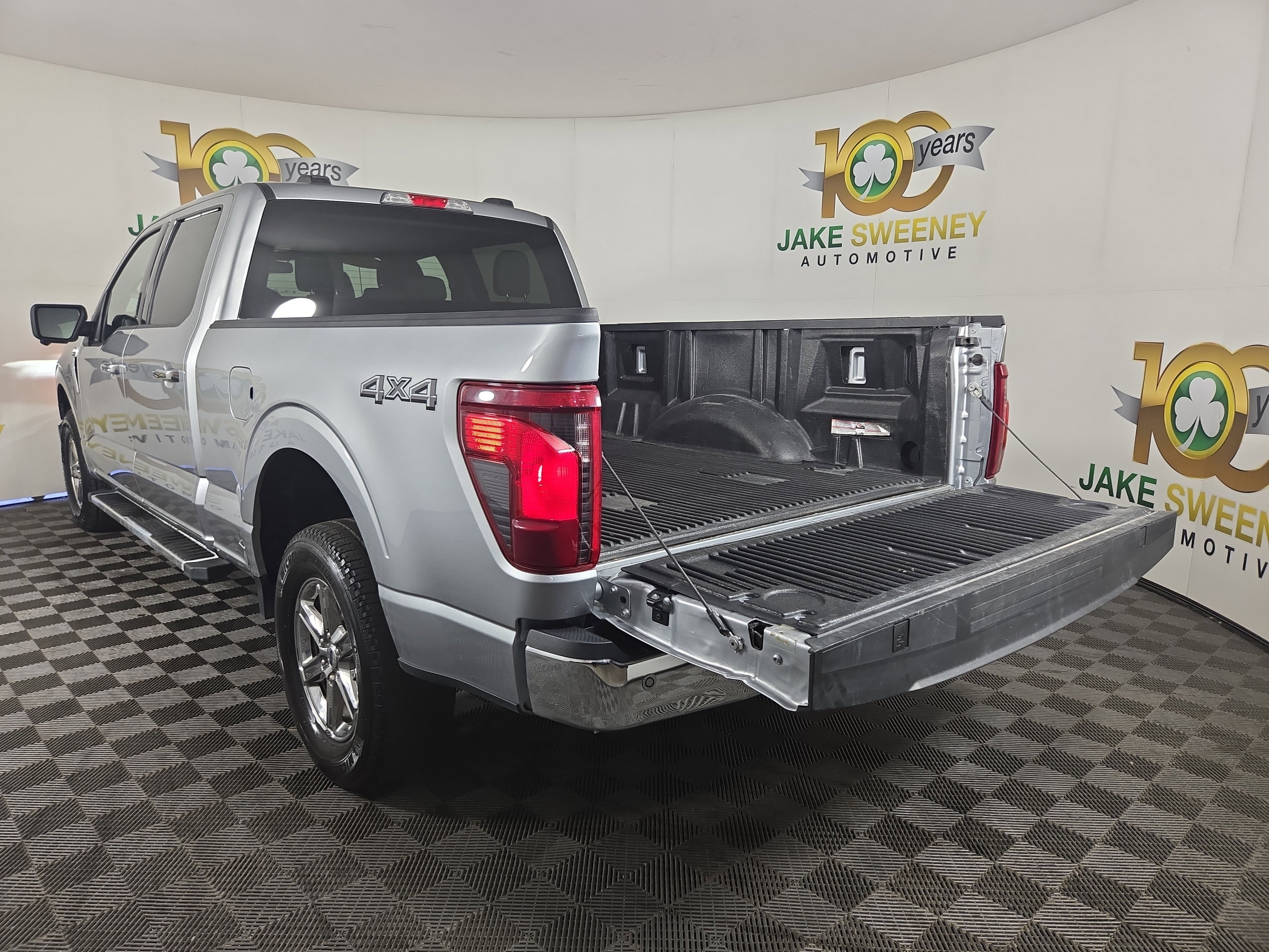 Used 2024 Ford F150 XLT w/ Tow/Haul Package image 31