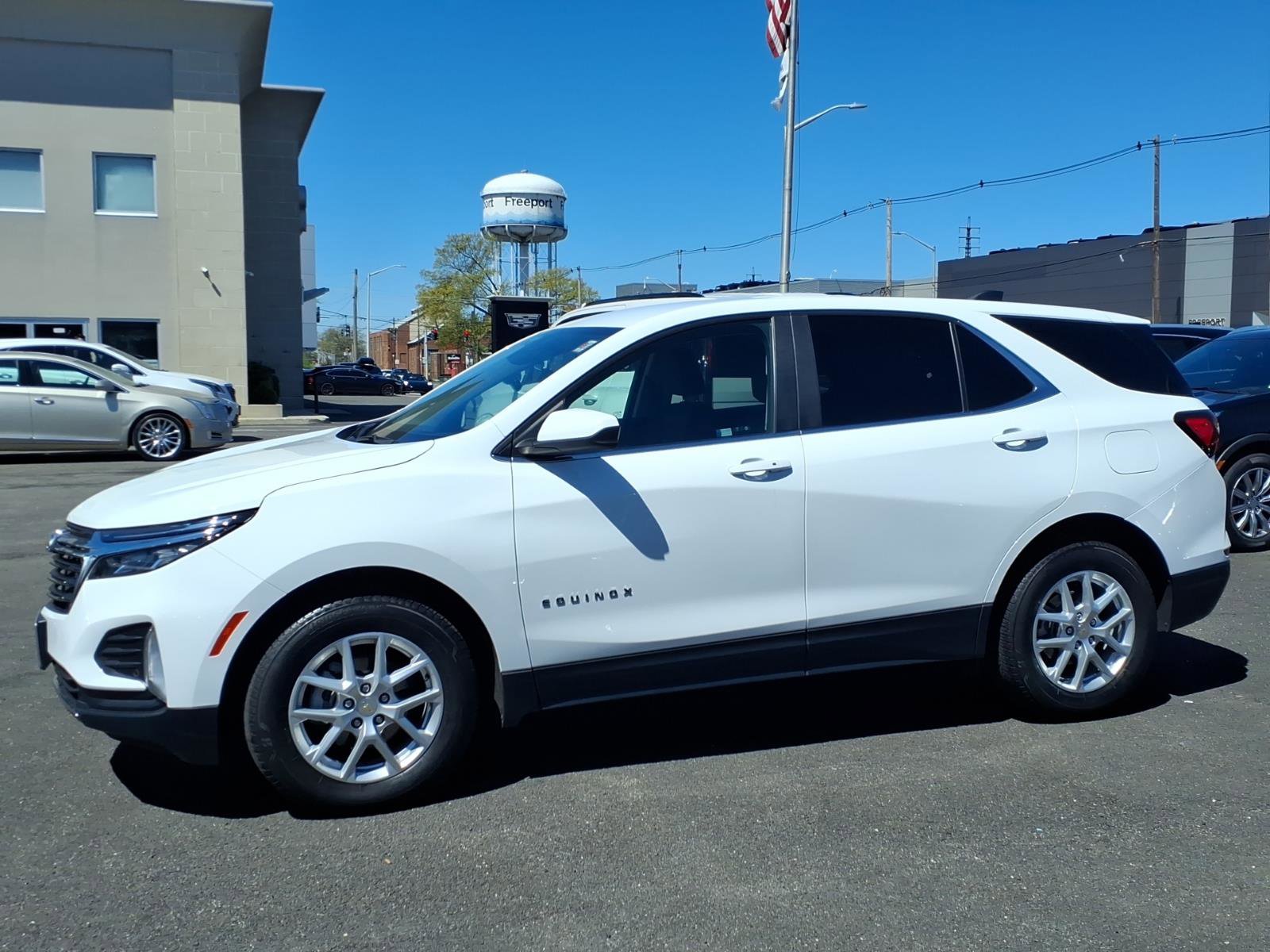 Used 2024 Chevrolet Equinox LT AWD/4WD image 8