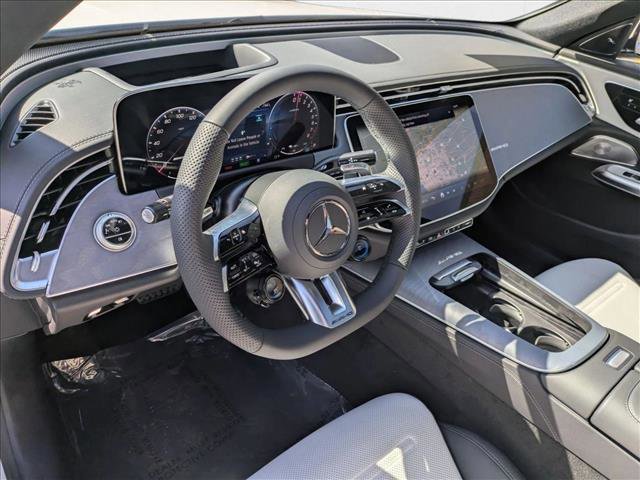 New 2026 Mercedes-Benz E 53 AMG e 4MATIC Sedan image 9