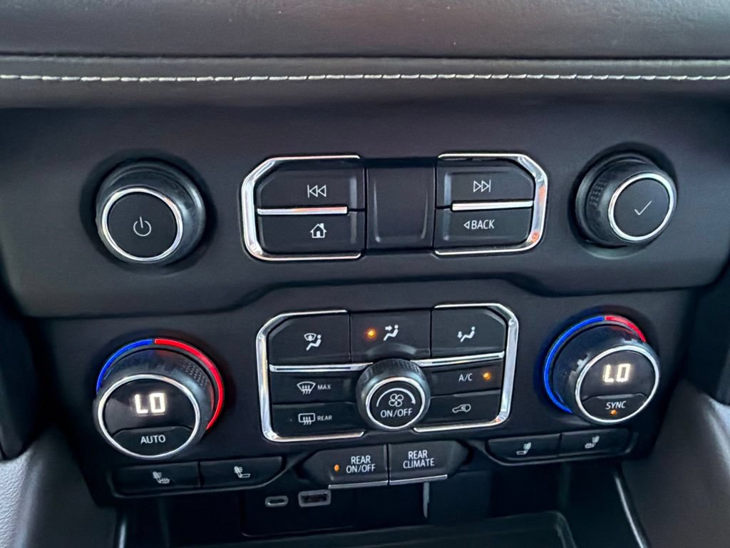 Used 2023 Chevrolet Tahoe Z71 AWD/4WD image 21