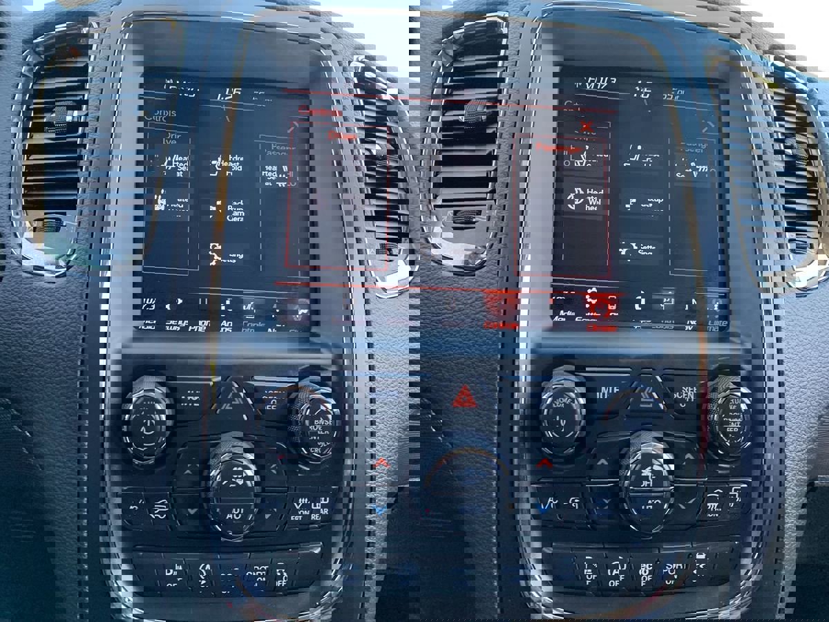 Used 2019 Dodge Durango GT image 26