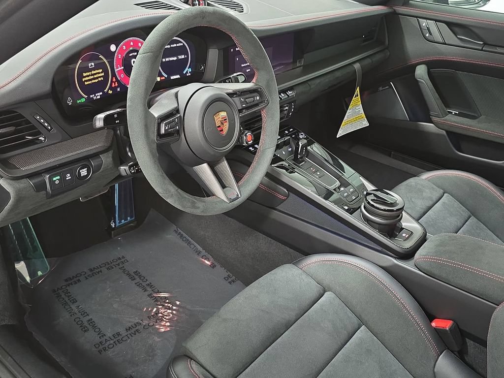 New 2026 Porsche 911 Carrera GTS RWD image 4