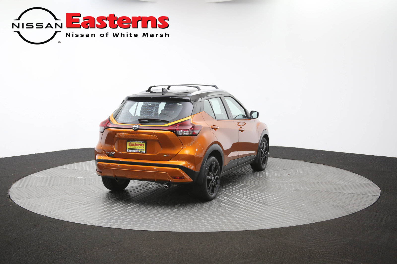 Used 2024 Nissan Kicks SV w/ Exterior Package FWD image 39