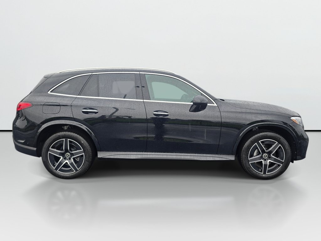 New 2026 Mercedes-Benz GLC 300 4MATIC image 6