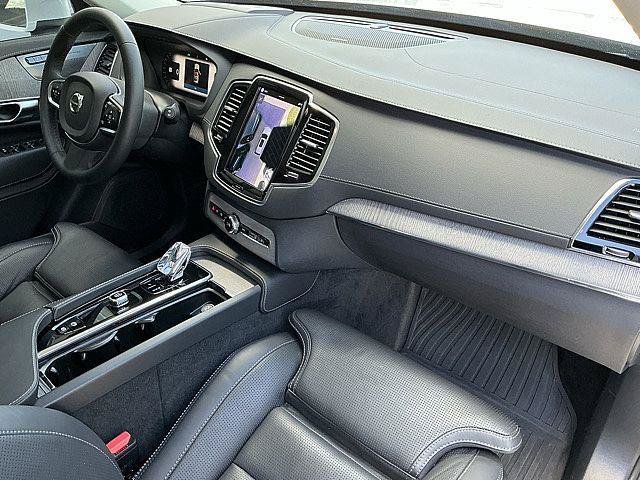 Certified 2023 Volvo XC90 B6 Ultimate w/ Protection Package Premier AWD/4WD image 21