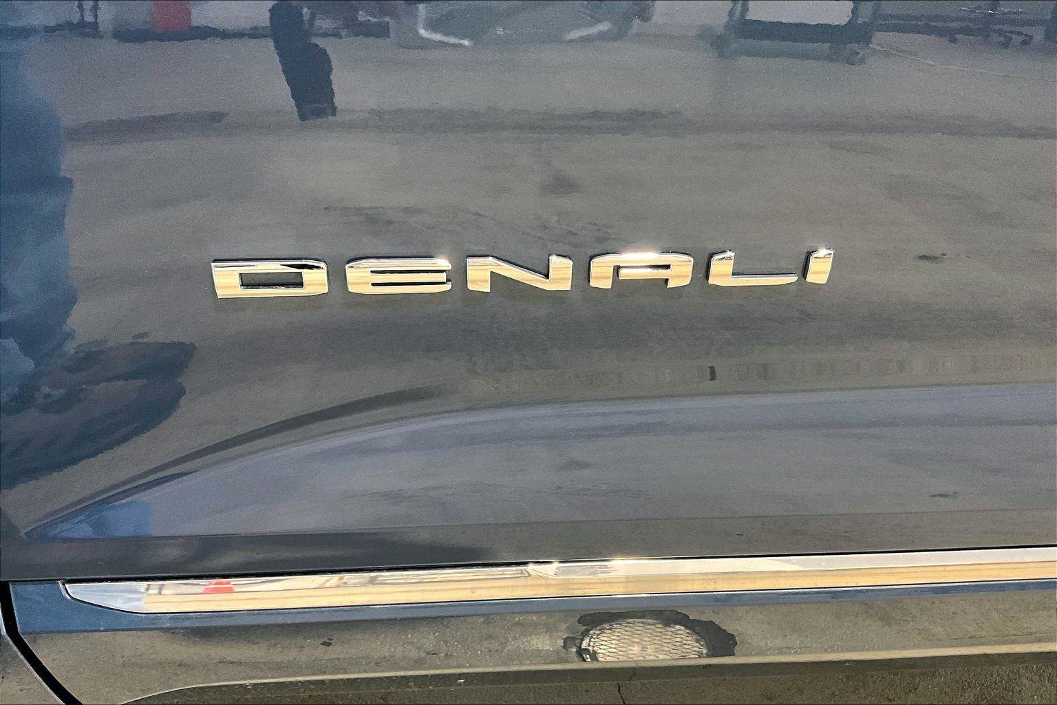 New 2026 GMC Terrain Denali image 8