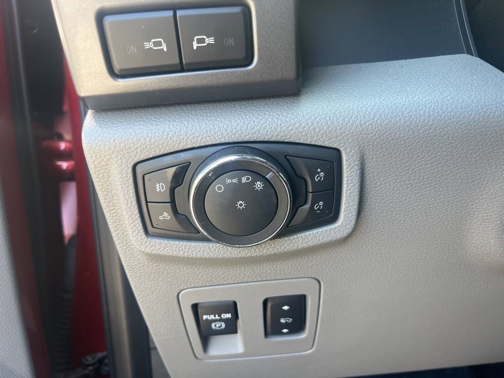 Used 2020 Ford F150 XLT w/ Equipment Group 302A Luxury image 13