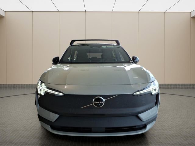New 2026 Volvo EX30 Cross Country Ultra w/ Protection Package Premier AWD/4WD image 4